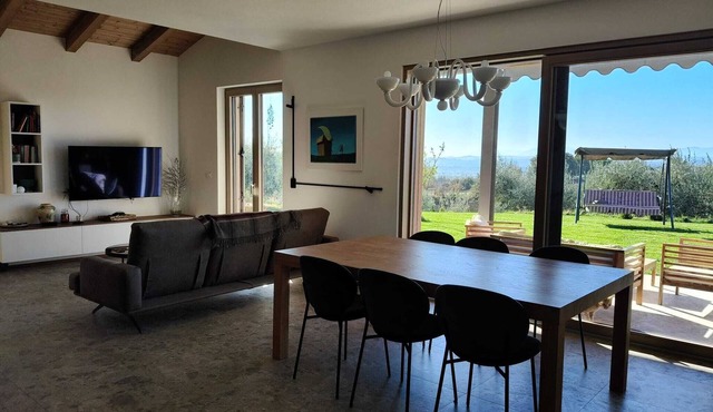 A dwelling where time slows down and regain the rhythm of nature.