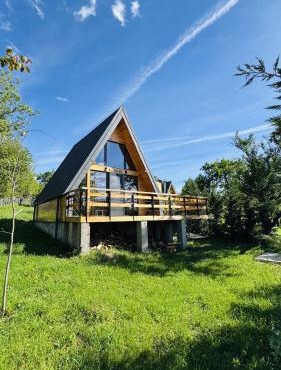 A-Frame Cabin with Private Hot Tub & Views - Chiang Rai
