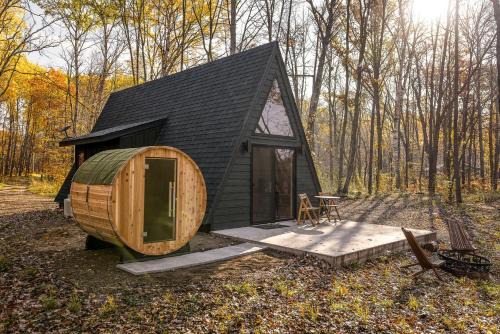 A-Frame Paradise: Retreat with Exclusive Steam Sauna in Mission Township