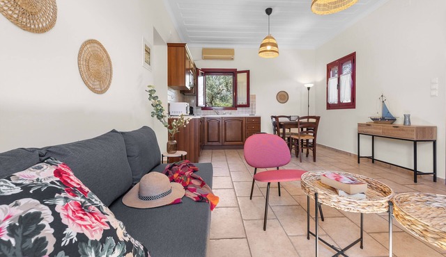 Α & G House Lefkada so closed to Lefkada town!