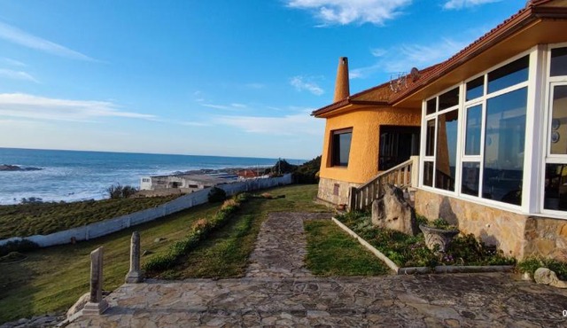A Guaira: fantástica alojamiento con finca sobre el mar