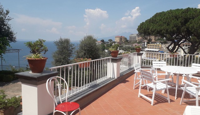 A historical home on the way to Sorrento. Stunning views, patioes and gardens.