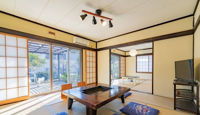 A house with a spacious garden and a wooden deck / Ashigarashimo-gun Kanagawa