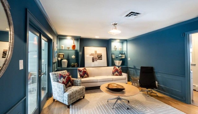 A+ Location: Easy Access To Downtown & Outdoors