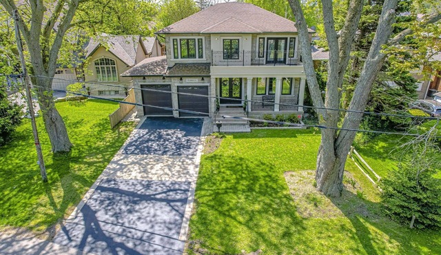 A Luxurious Custom Built Home Designed With Passion, Located Port Union Village