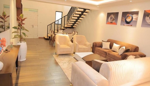 A Luxurious Duplex Apartment Just Steps Away from African Union