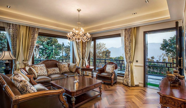 A Majestic Luxurious Rajasi Villa Overlooking The Ganges by Wanderlust