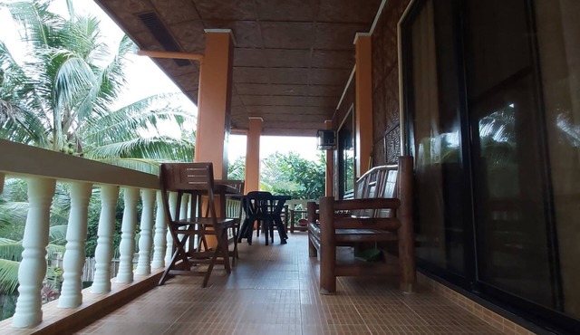 A perfect hideaway with modernity yet peace and tranquility surrounds
