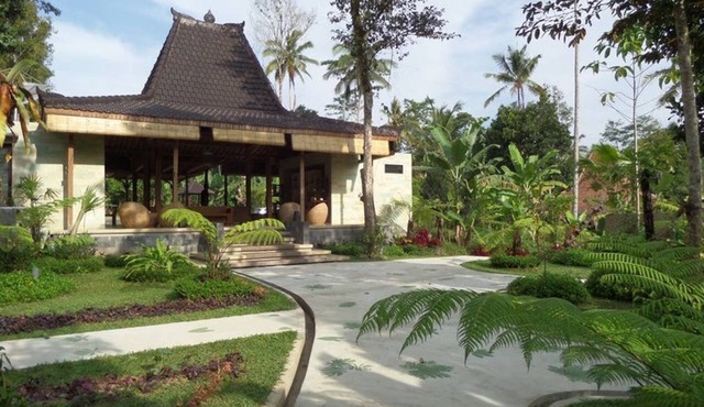 A private pool villa for honeymoon, Payangan, Bali