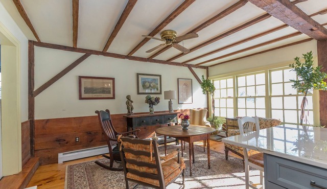 A Quintessential New England Historical Guesthouse