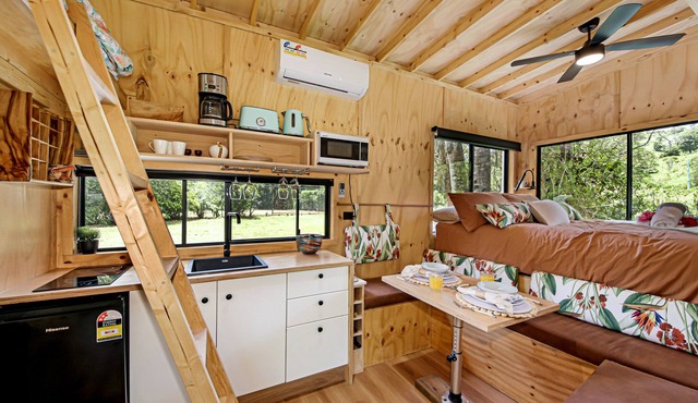 A Retreat in Nature W/firepit, Walking Trails and Lots More!