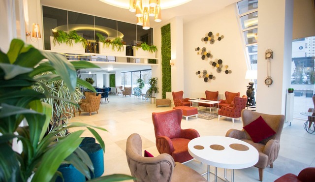 A Royal Suit Hotel