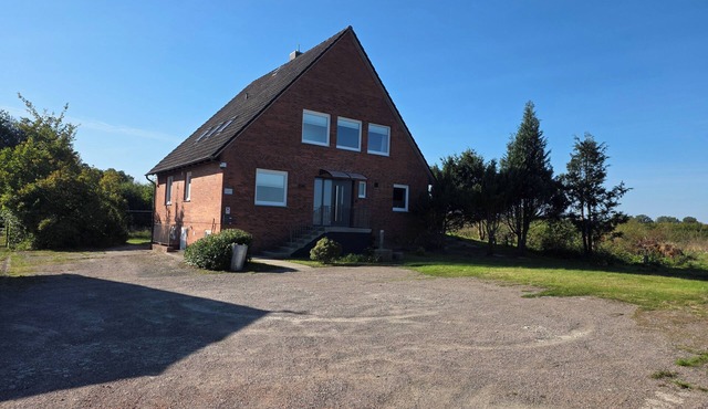 A secluded location with 8 rooms and 10 beds, to travel with a large family!