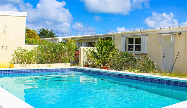 A Spacious, beautiful villa, with a well maintained Private Pool