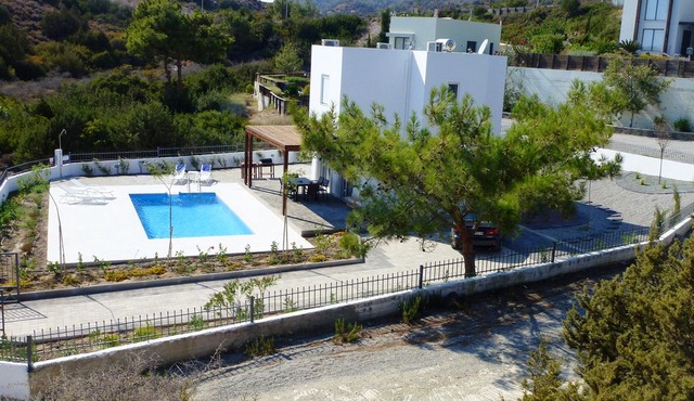 A spaciousl sea facing 2 bedroom modern villa with large pool