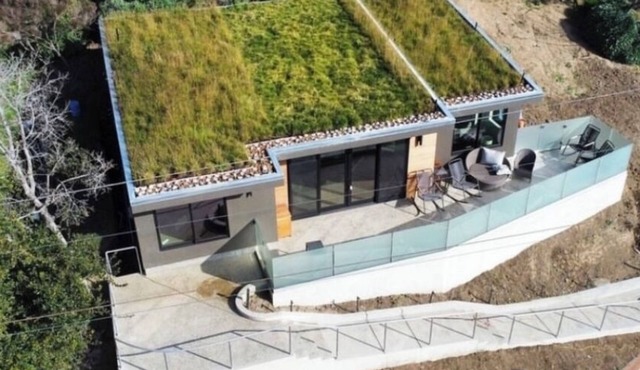A spectacular home with a three bridge view out the Golden Gate.