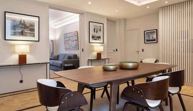 A Splendide 3-BR/3BA close to Le Bon Marché