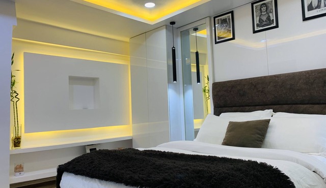 A stylishly furnished apartment in maitama, 6 minutes away from Transcorp Hilton