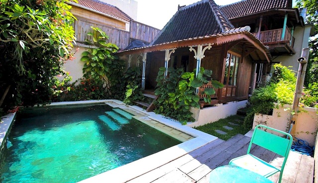 A unique, romantic & spacious villa with private pool surrounded by nature.