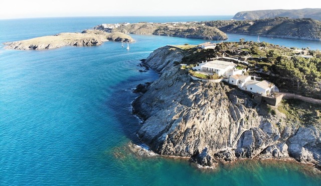 A unique seafront villa with infinity pool in Cadaques, Spain