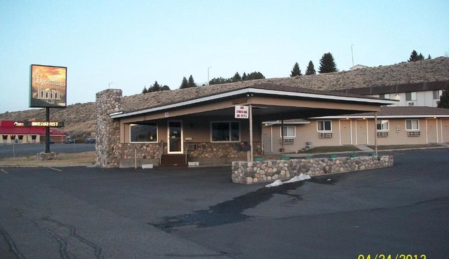 A Wyoming Inn