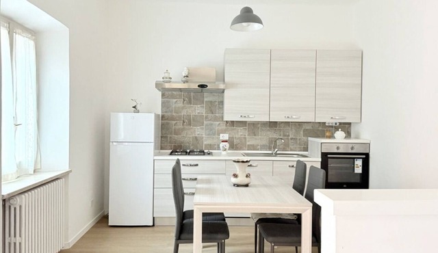 A20 - Poggio, completely renovated detached house