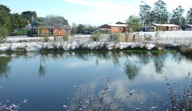 AAA Granary Accomm - Gumnut 2 bedroom Cottage