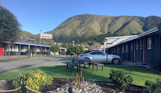AAA Marlin Motel