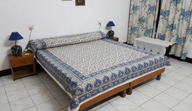 Aananda Bed and Breakfast, East Patel Nagar New Delhi, is centrally located