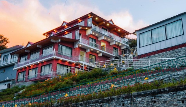 Aaryam Resort, Auli