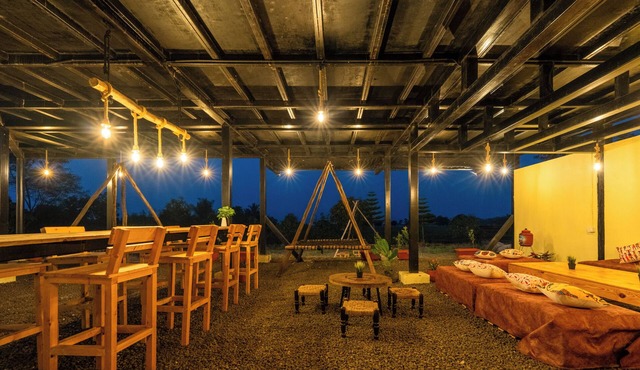 Aavaas Farm Hostel