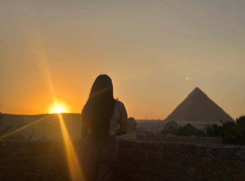 Abar Pyramids Hostel