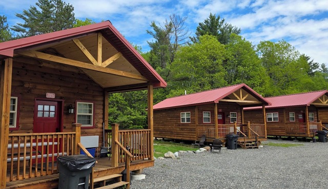 Abbot Trailside Lodging