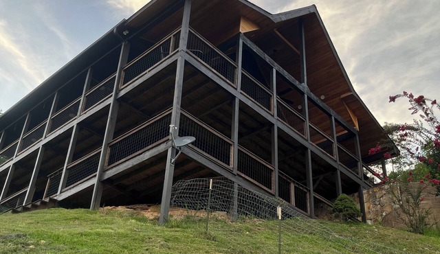 Above the Clouds Mountain top chalet with million dollar views on 4 acres