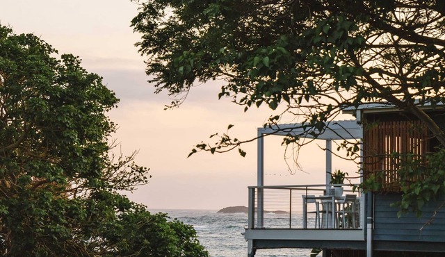 Absolute beach front holiday house in Malua Bay