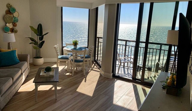 Absolute Beach. Oceanfront. Pet Friendly.