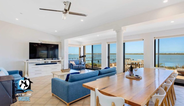Absolute Water Frontage w/Jetty + Boat Ramp