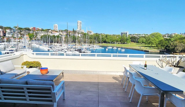 Absolute Waterfront with Oversized Private Terrace - 3 bedrooms