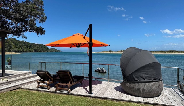 Absolute Waterfront in Ngunguru