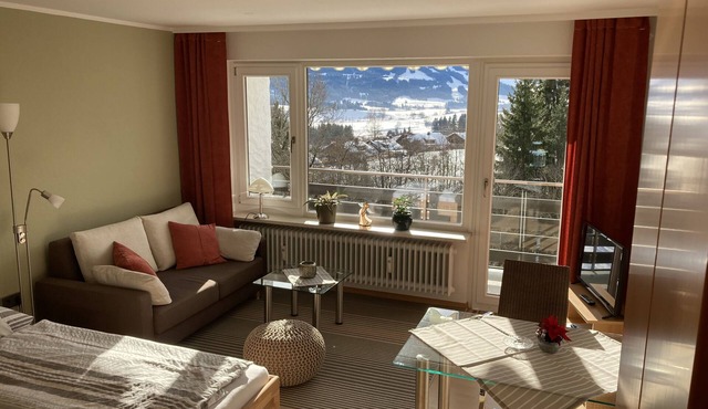 Absolutely quiet, beautiful apartment with wonderful mountain views and swimming pool