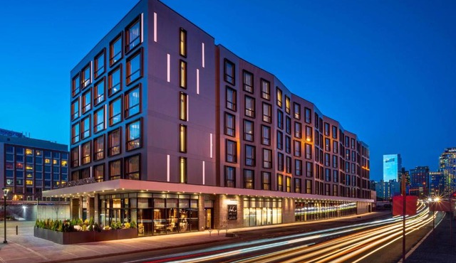 AC Hotel by Marriott Boston Downtown