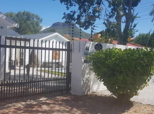 Acacia Home