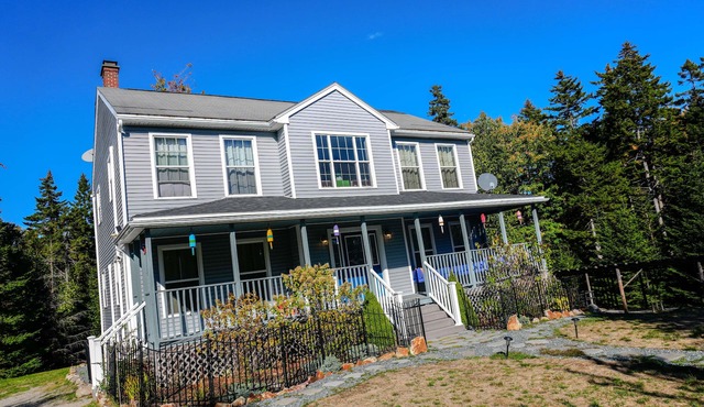 Acadia Escape & Blue Lobster@Acadia NP, Sleeps 19 people, A/c, Seafood, firepit