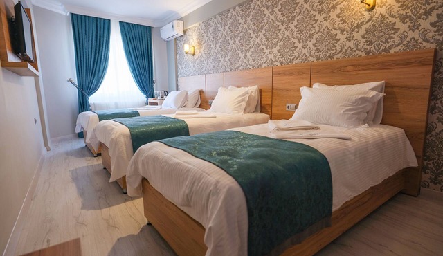 Acar Hotel