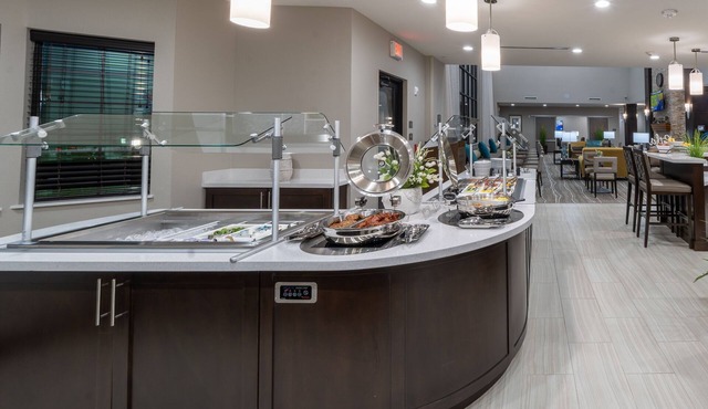 Accessible Studio Suite | Breakfast Included!