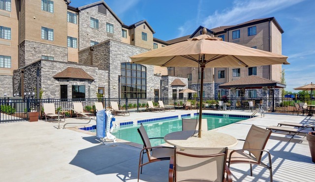 Accessible Studio Suite | Free Breakfast + Pool