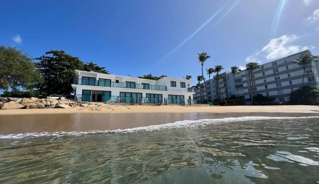 Accessible Unit at Corcega Beachfront Suites