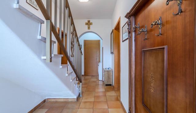 Accessible Villa "Franca Zona Arenella" with Private Terrace & Wi-Fi