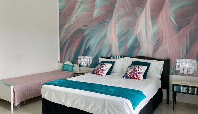 Accogliente appartamento con piscina privata. TROPICAL LOFT