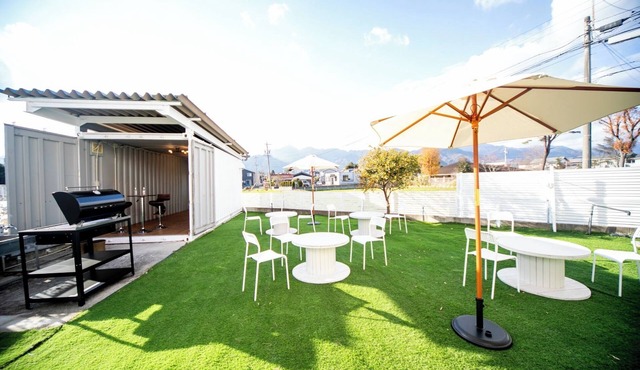 Accommodates 20 people 1 minute from the station A large house where you can enjoy BBQ and table t/Miegun Mie